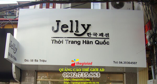 bảng hiệu quảng cáo quần áo