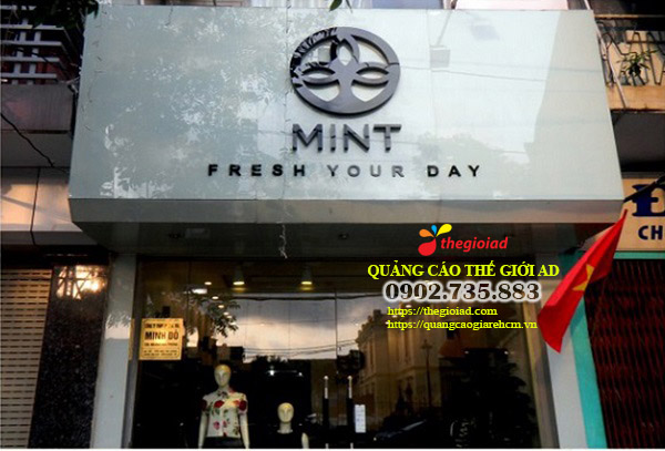 bảng hiệu shop thời trang nữ